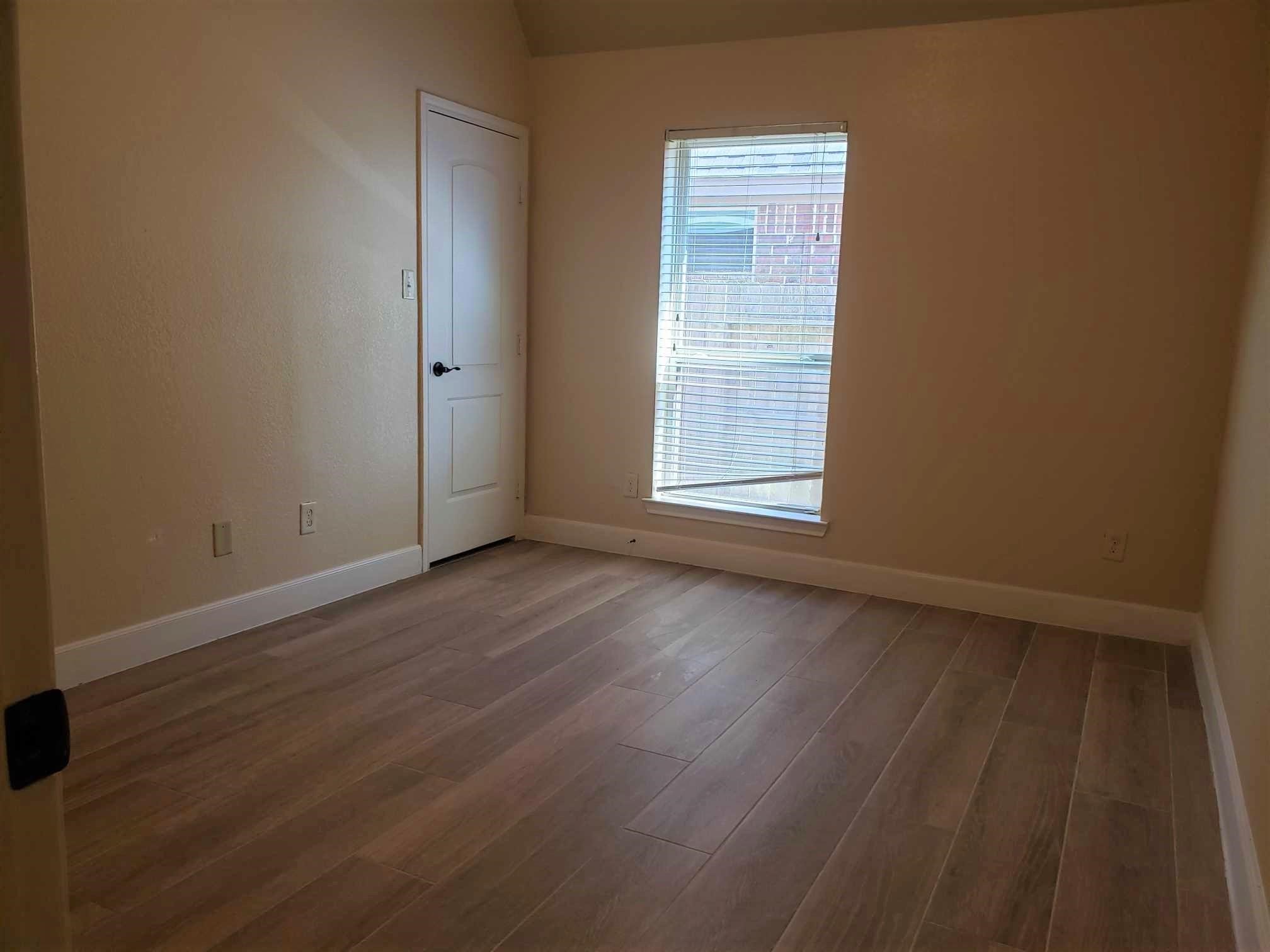 5927 Bristol Path Lane Property Photo 18