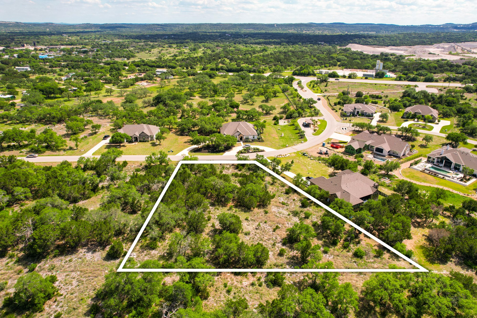 208 Spicewood Trail Drive Property Photo 21