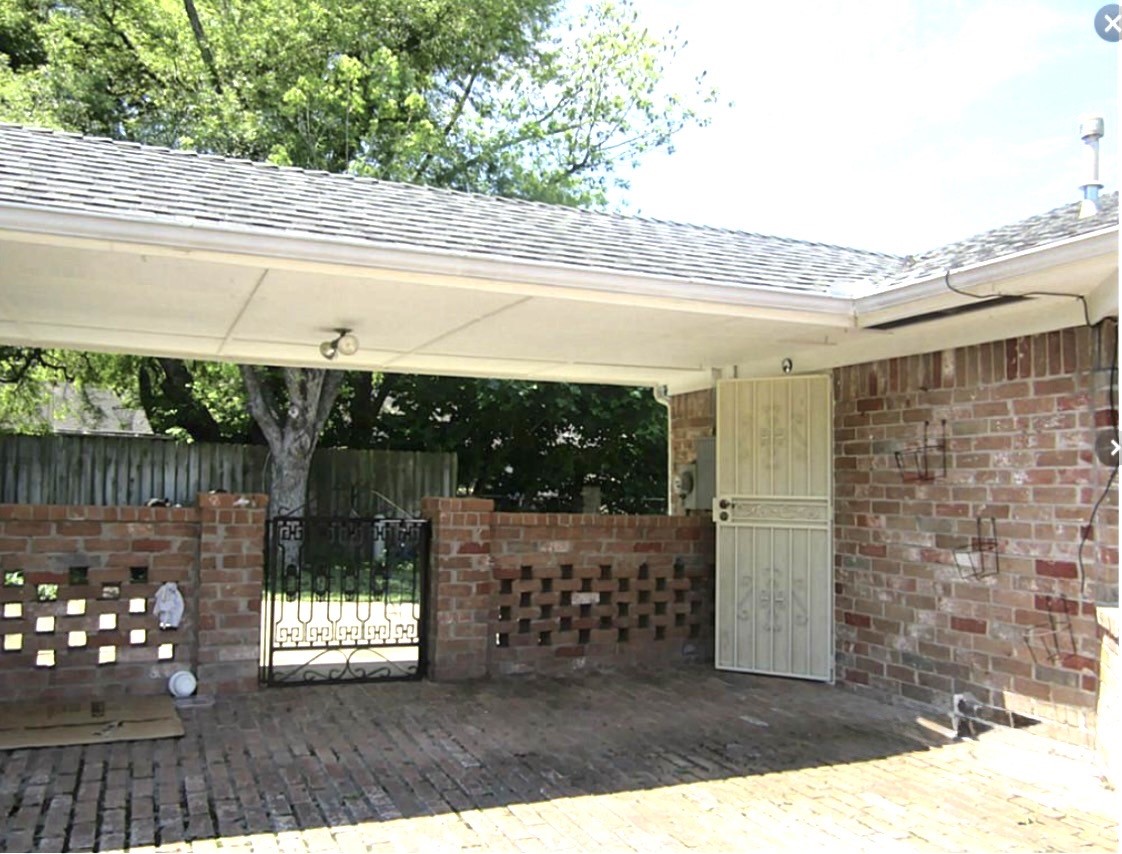 12615 Shannon Hills Drive Property Photo 5