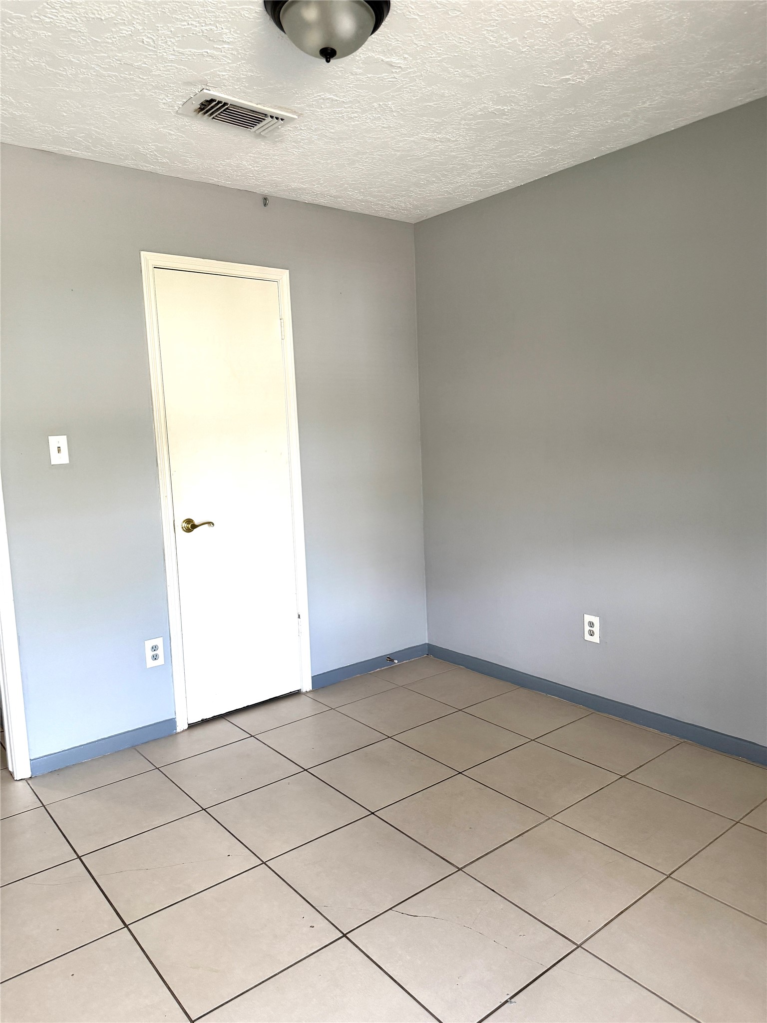 12615 Shannon Hills Drive Property Photo 20