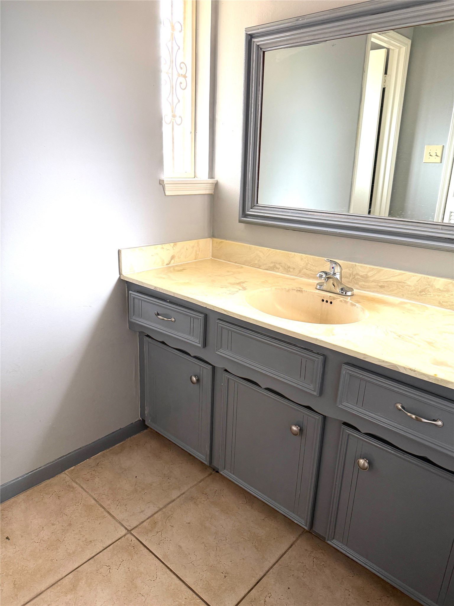12615 Shannon Hills Drive Property Photo 28