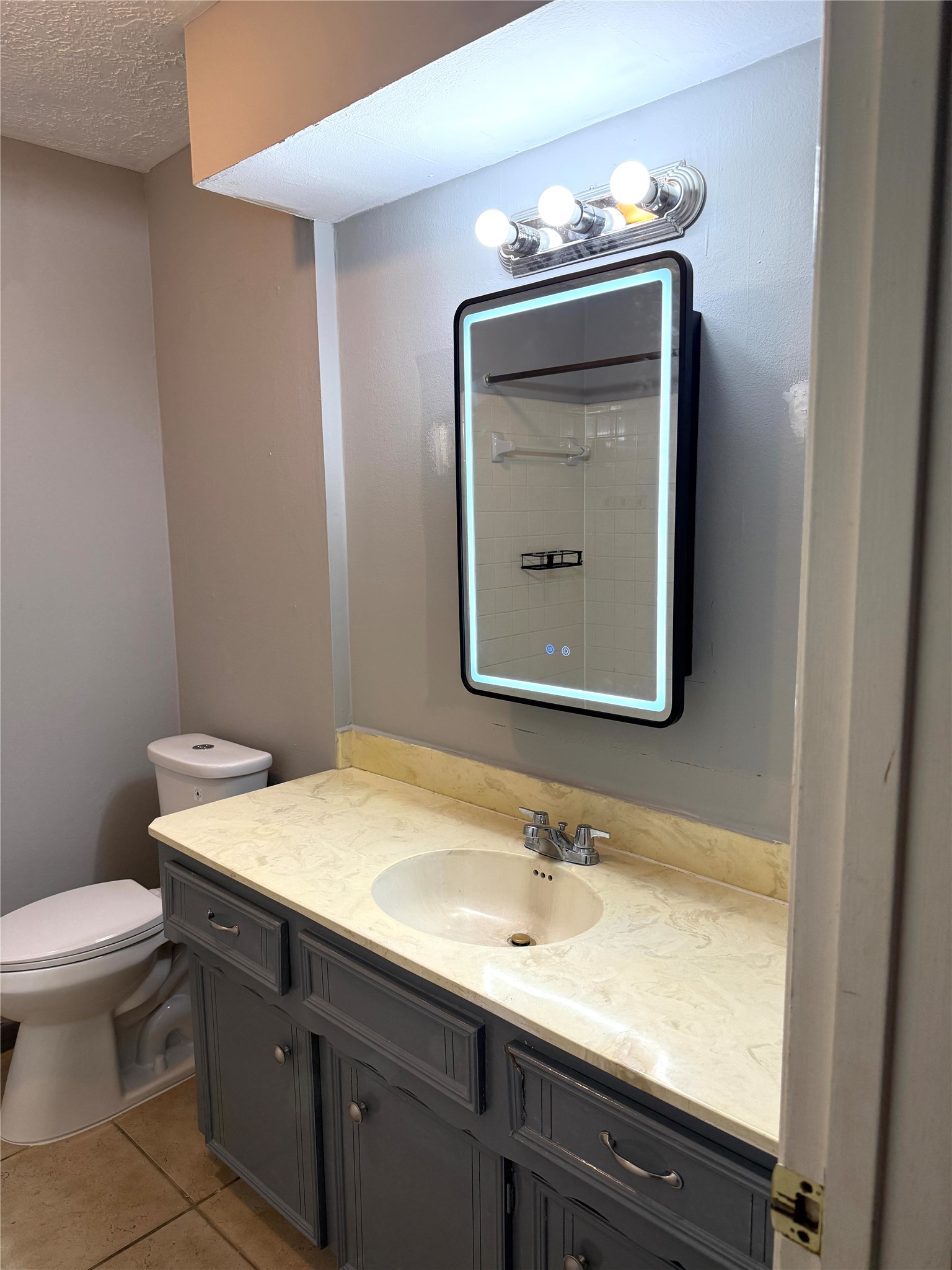 12615 Shannon Hills Drive Property Photo 30