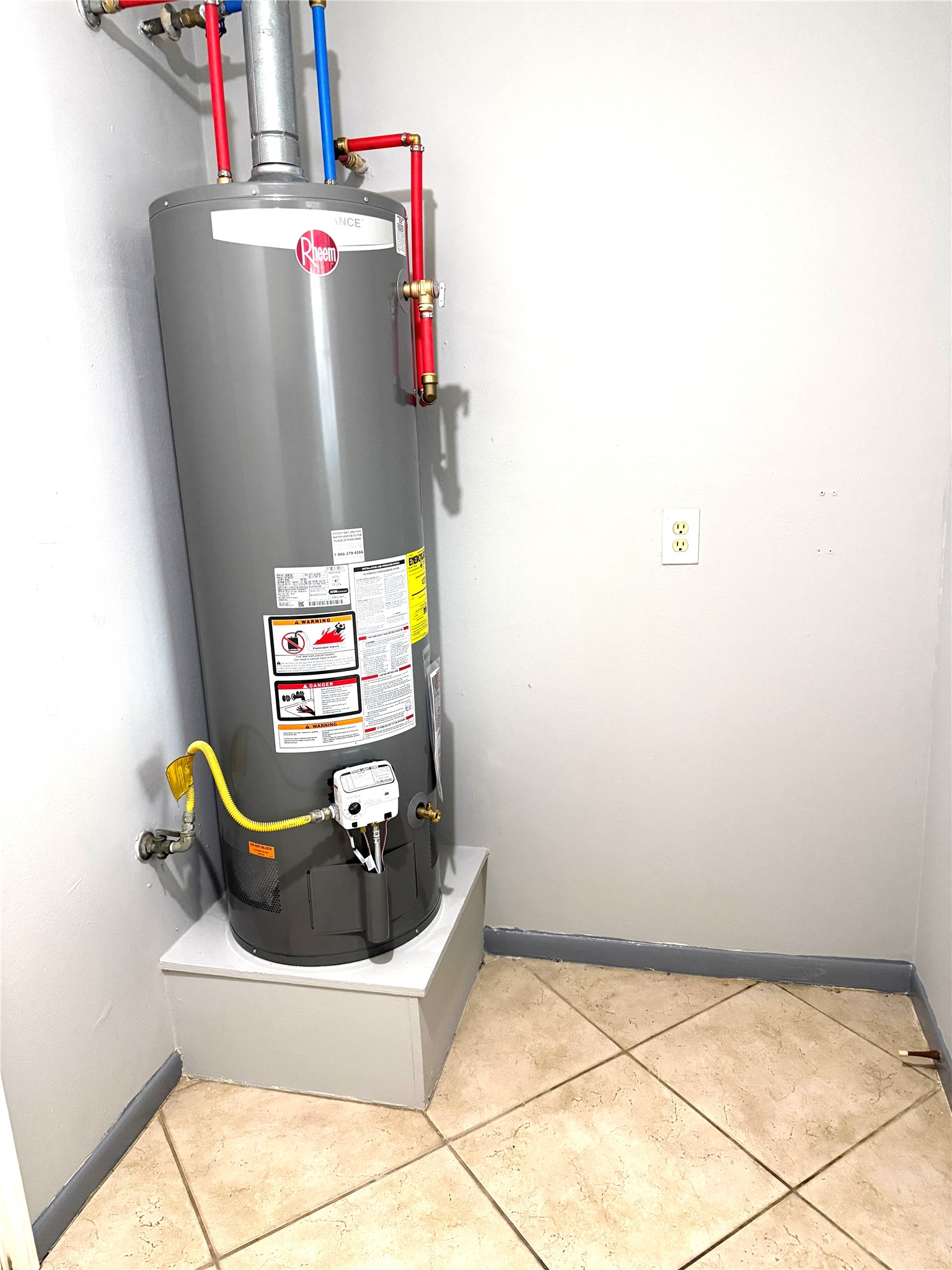 12615 Shannon Hills Drive Property Photo 34