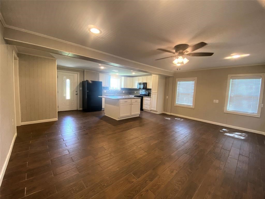 329 Veselka Road Property Photo 3
