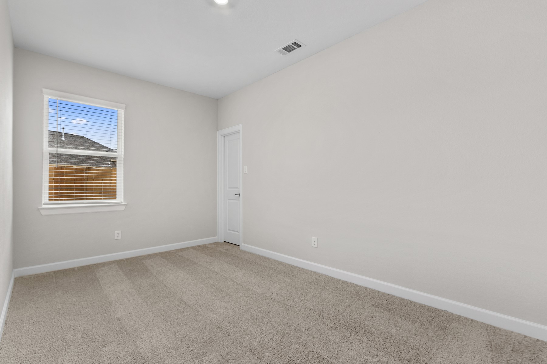 1130 Campside Drive Property Photo 14