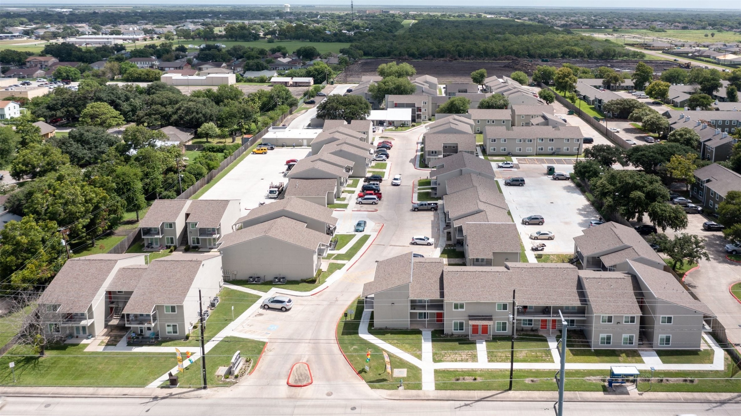 2008 Sam Houston Property Photo 2