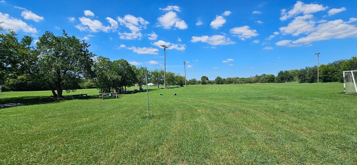 2510 W Cedar Bayou Lynchburg Road Property Photo 5
