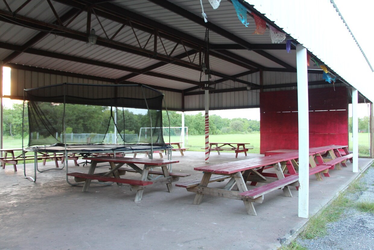 2510 W Cedar Bayou Lynchburg Road Property Photo 11
