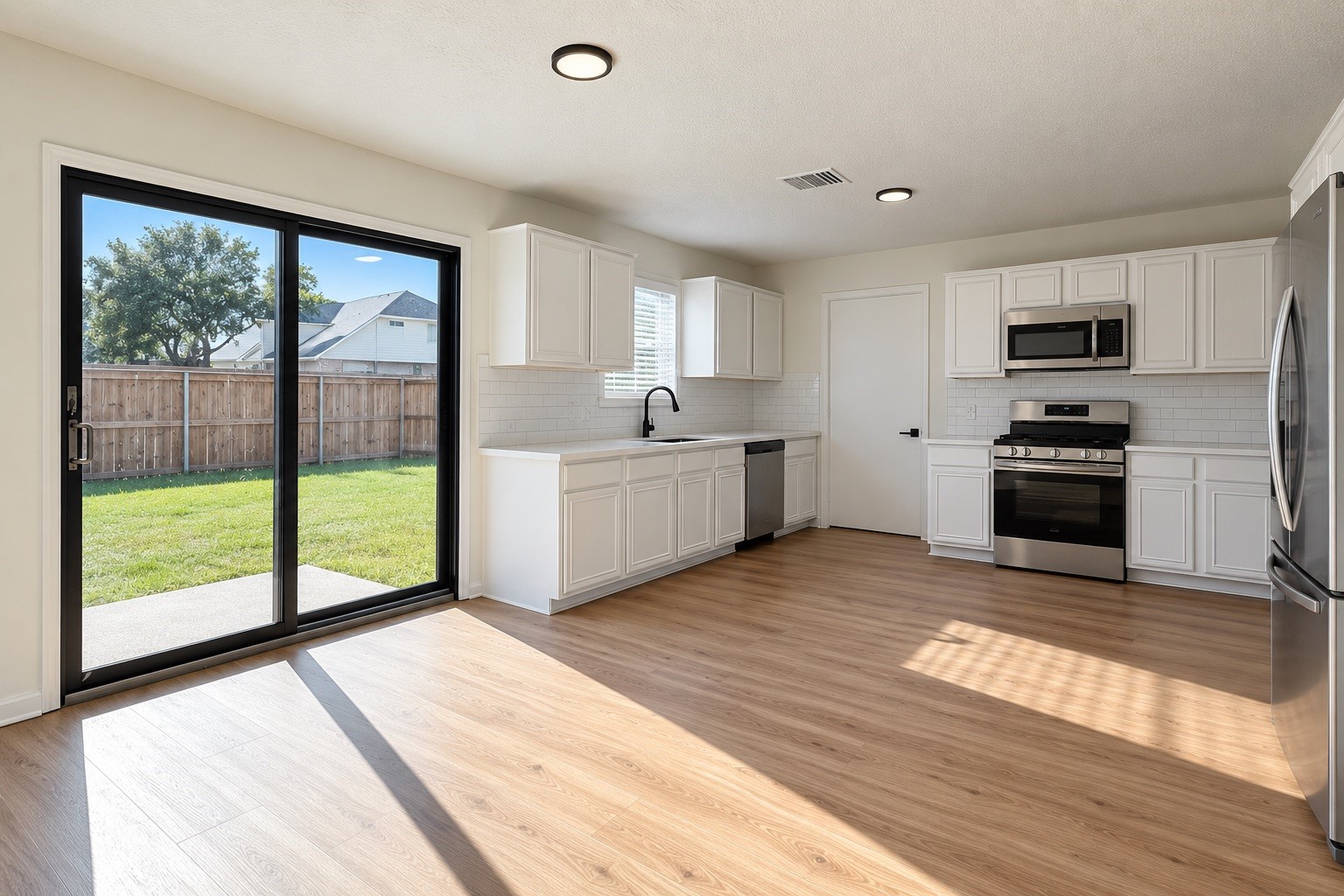 1870 Courtside Place Drive Property Photo 9