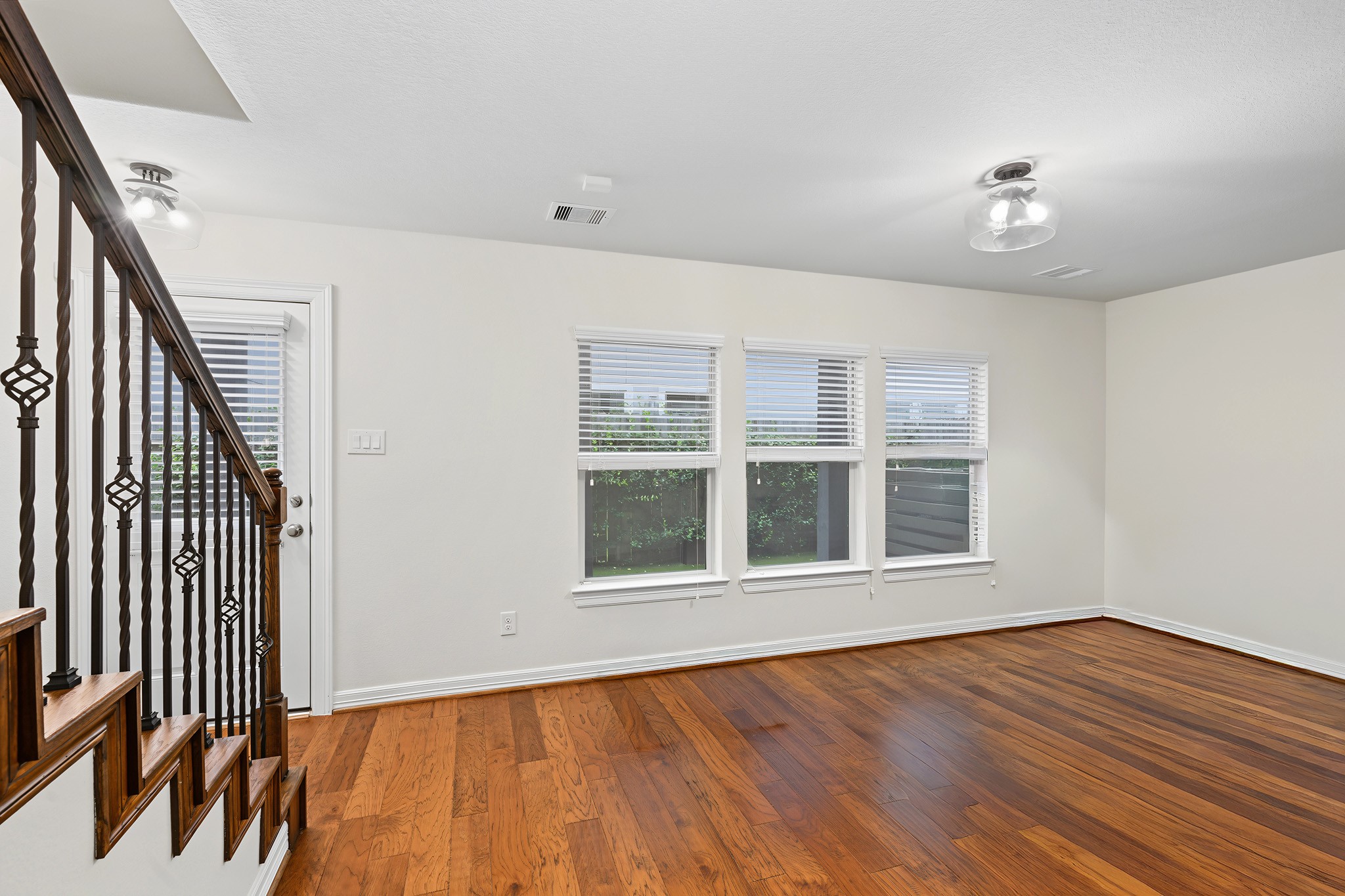 2713 Shadybrook Meadow Drive Property Photo 13