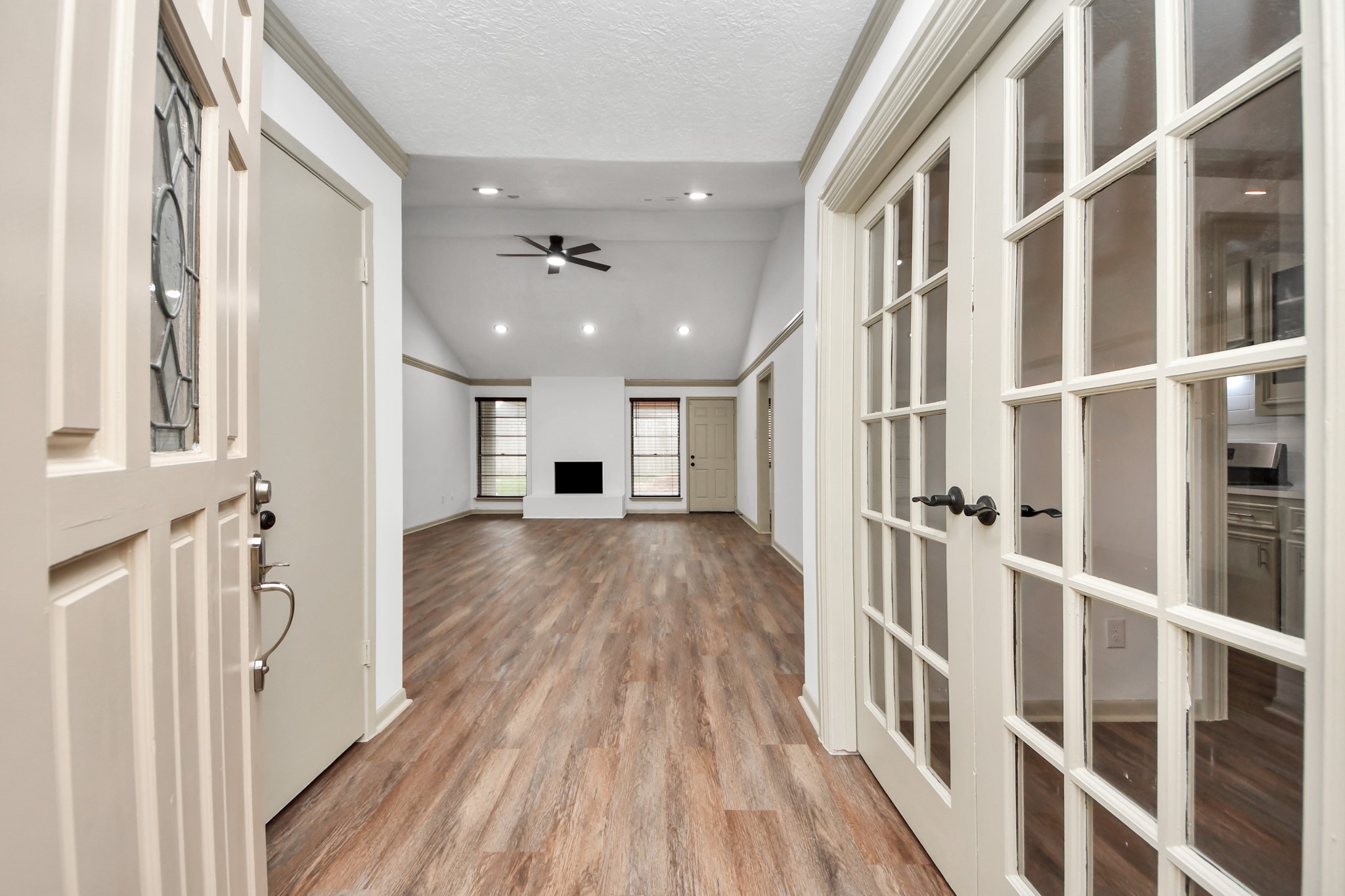 16011 Sierra Grande Drive Property Photo 2