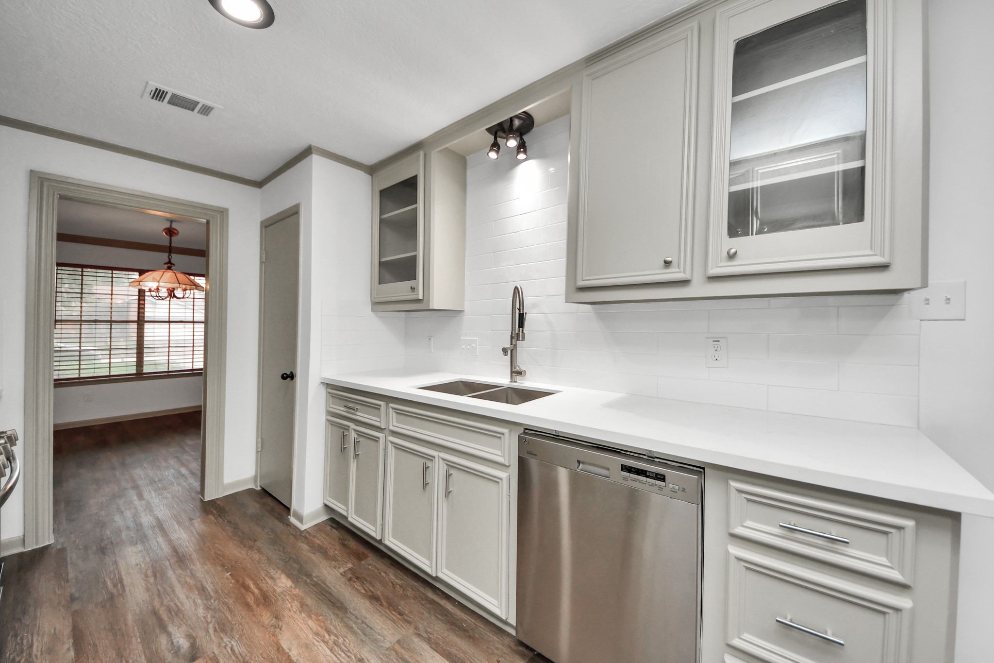 16011 Sierra Grande Drive Property Photo 13