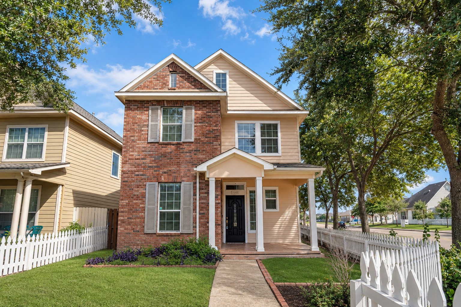 7143 Sun Village Drive