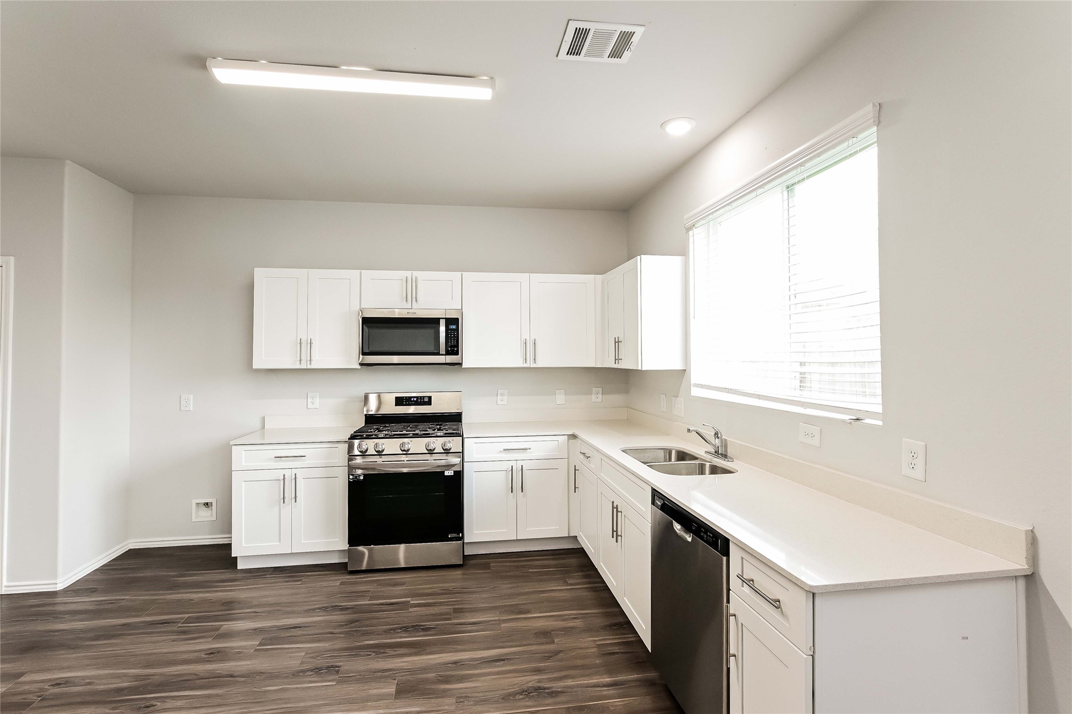 18546 Boomi Ravine Trail Property Photo 6