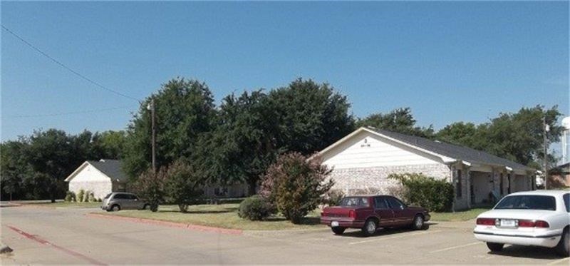 401 Bicentennial Property Photo 2