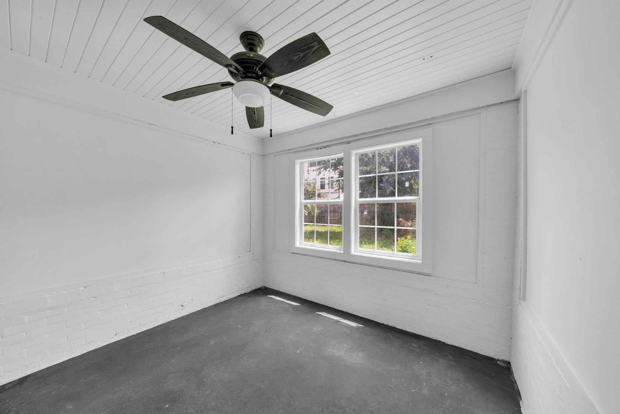 1947 Richmond Avenue A Property Photo 5