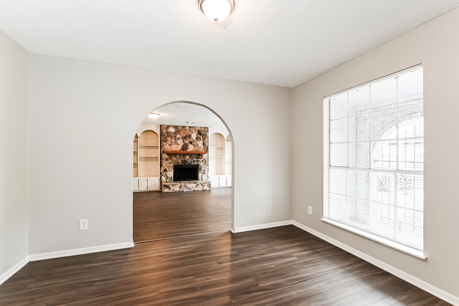 2811 26th Street Property Photo 5