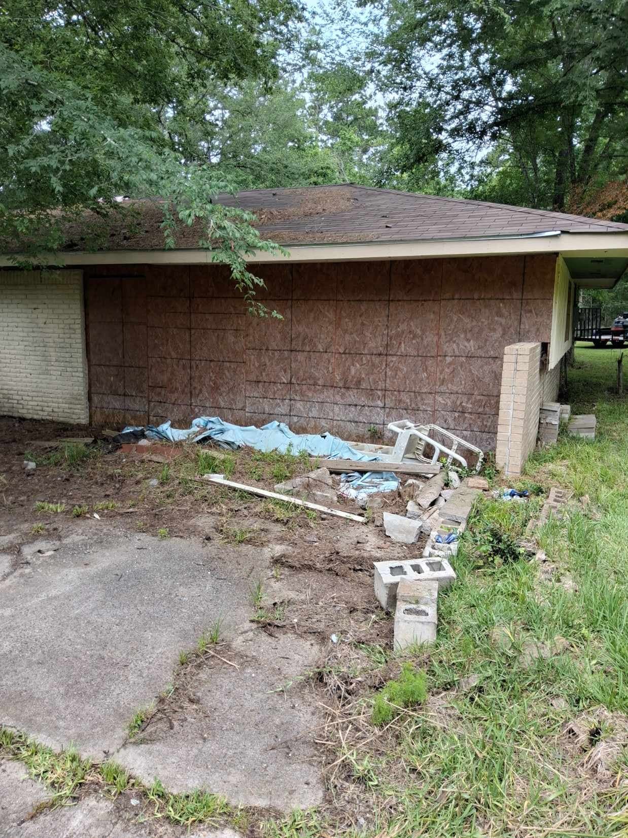 911 Shore Shadow Drive Property Photo 4