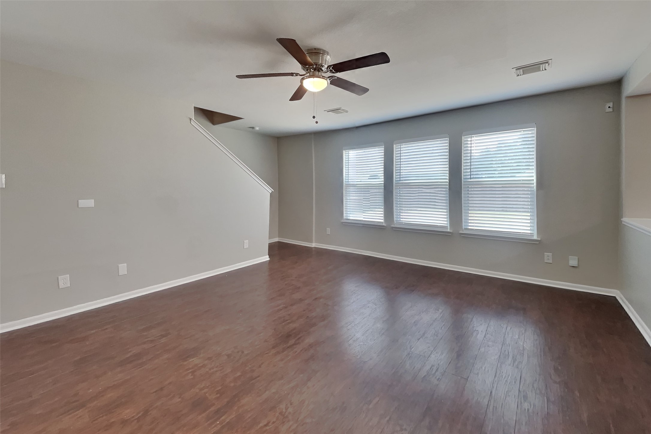 20631 Hillsdale Park Drive Property Photo 2