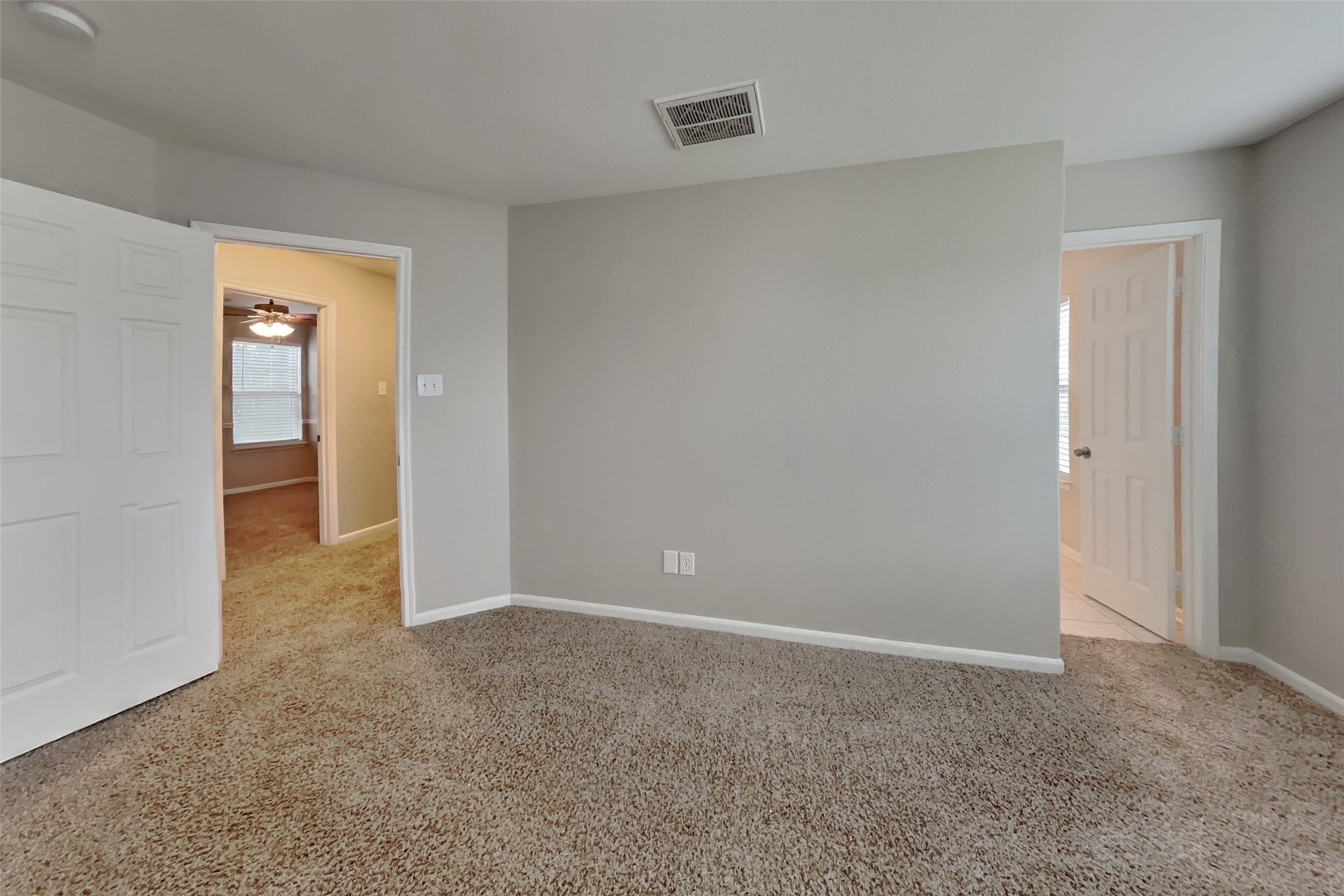 20631 Hillsdale Park Drive Property Photo 8