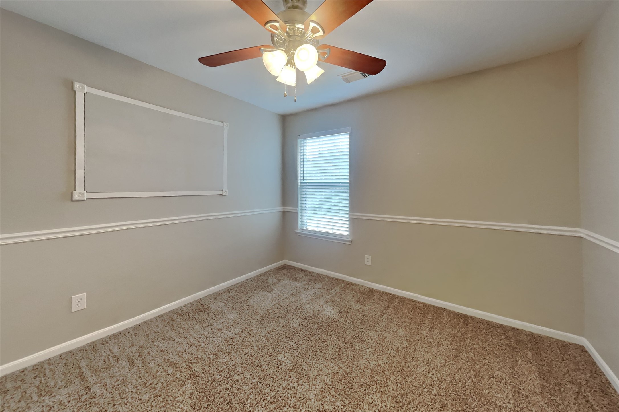 20631 Hillsdale Park Drive Property Photo 10