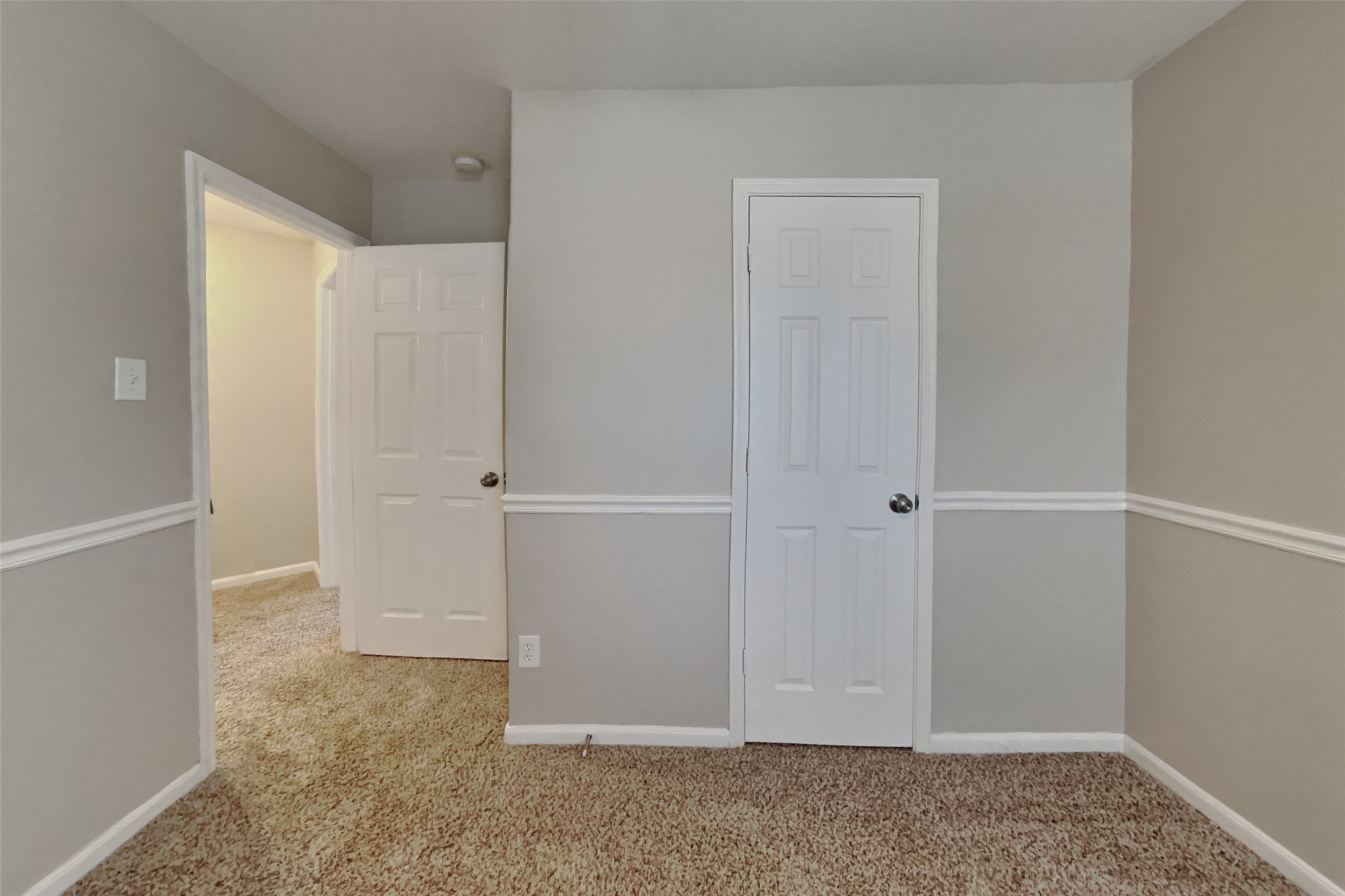 20631 Hillsdale Park Drive Property Photo 11