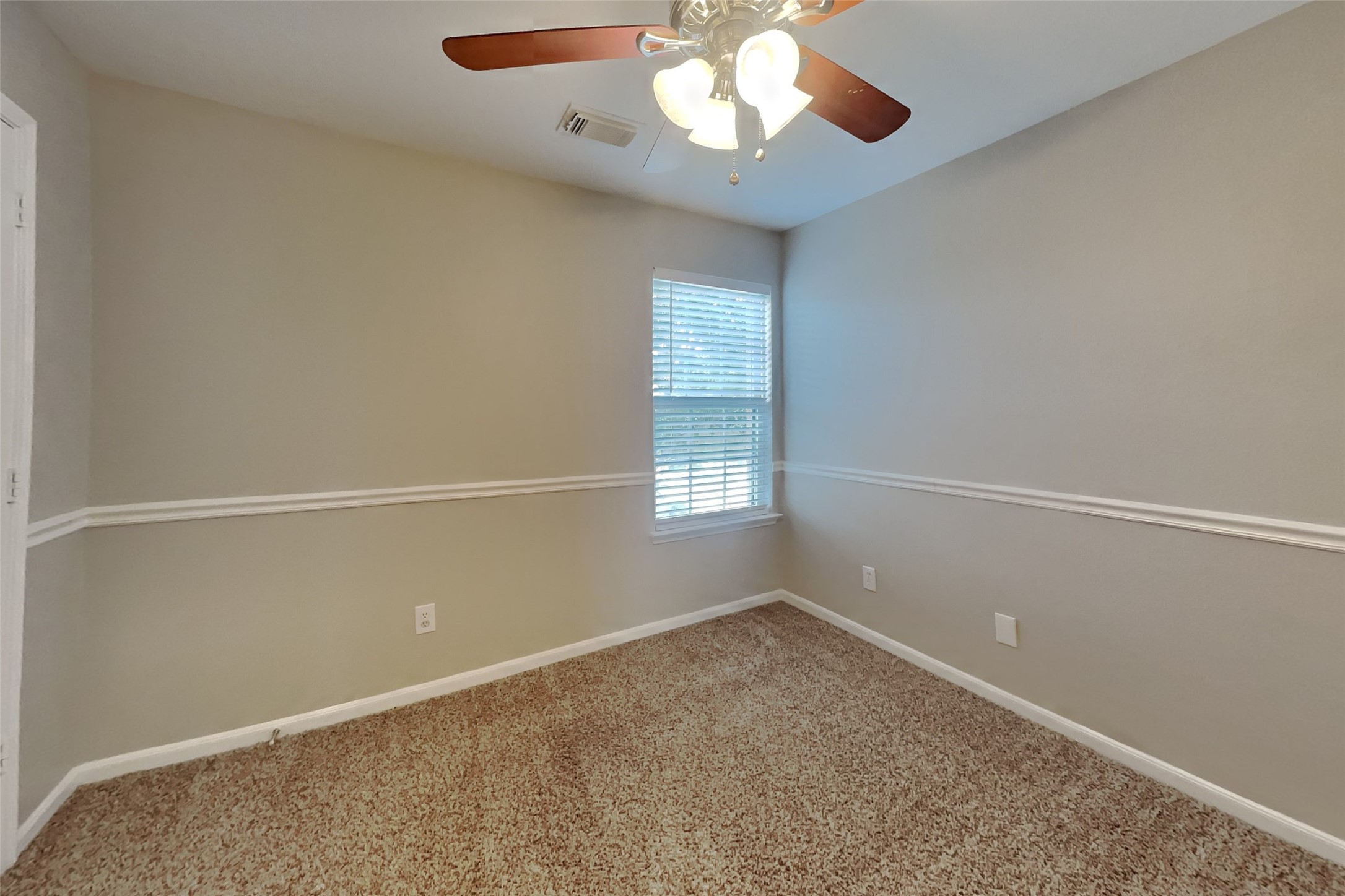20631 Hillsdale Park Drive Property Photo 12