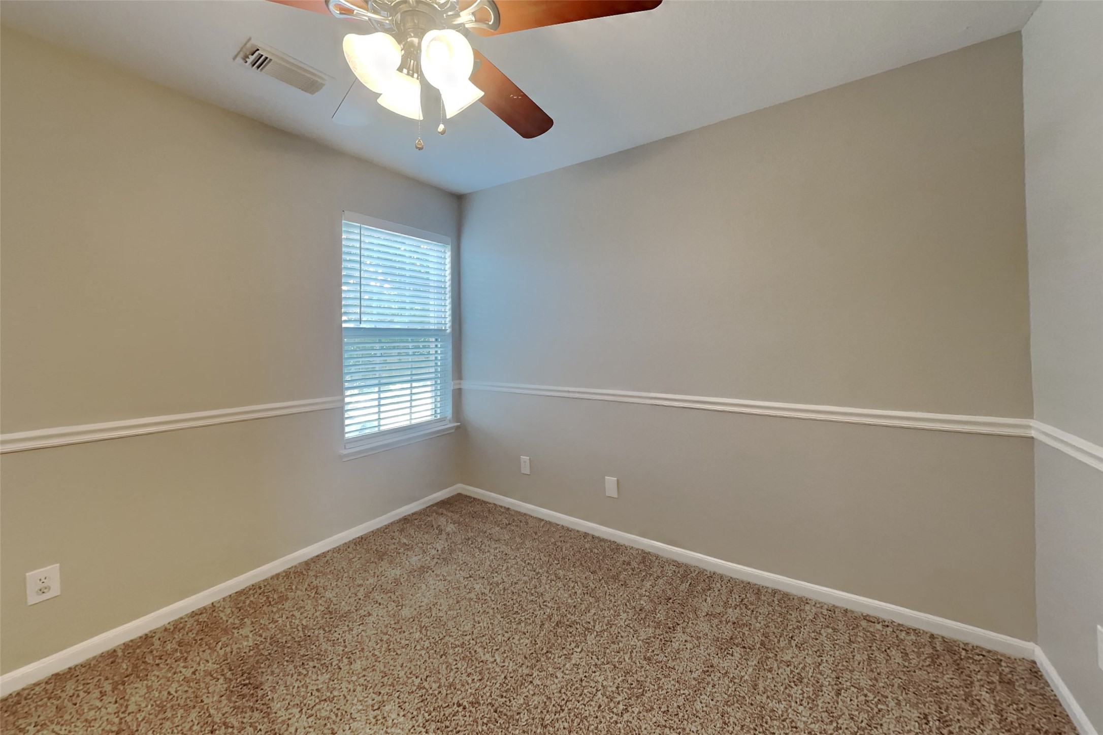 20631 Hillsdale Park Drive Property Photo 13