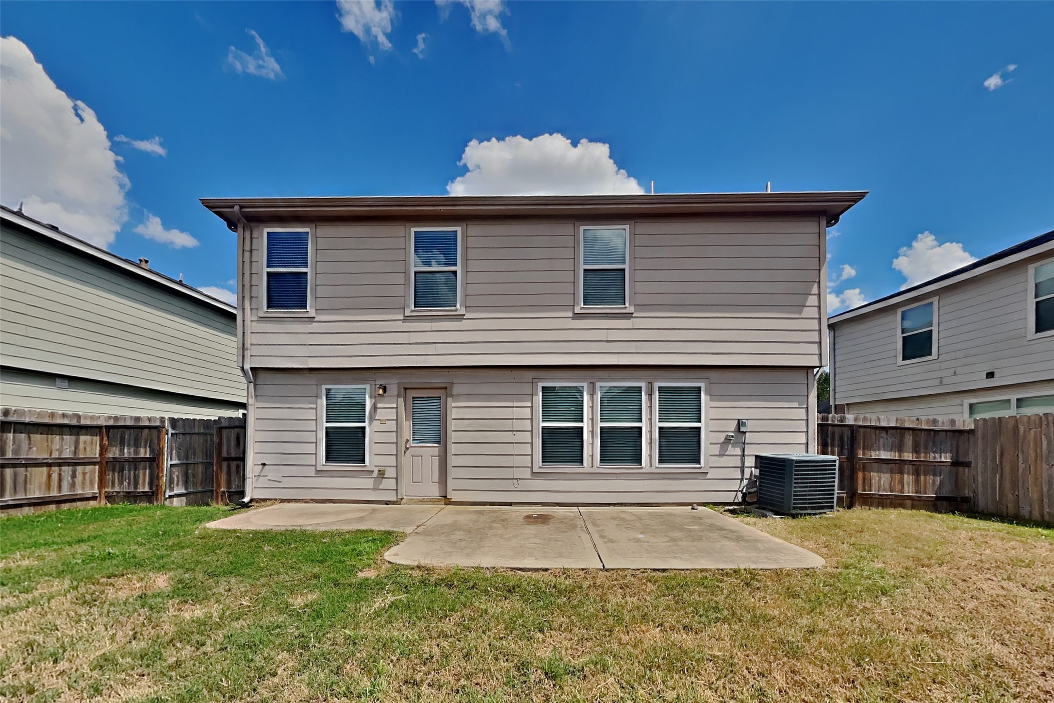 20631 Hillsdale Park Drive Property Photo 17