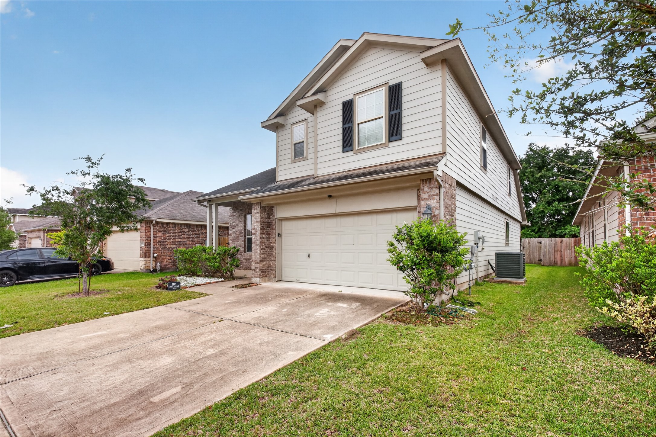 2518 Cold River Drive Property Photo 4