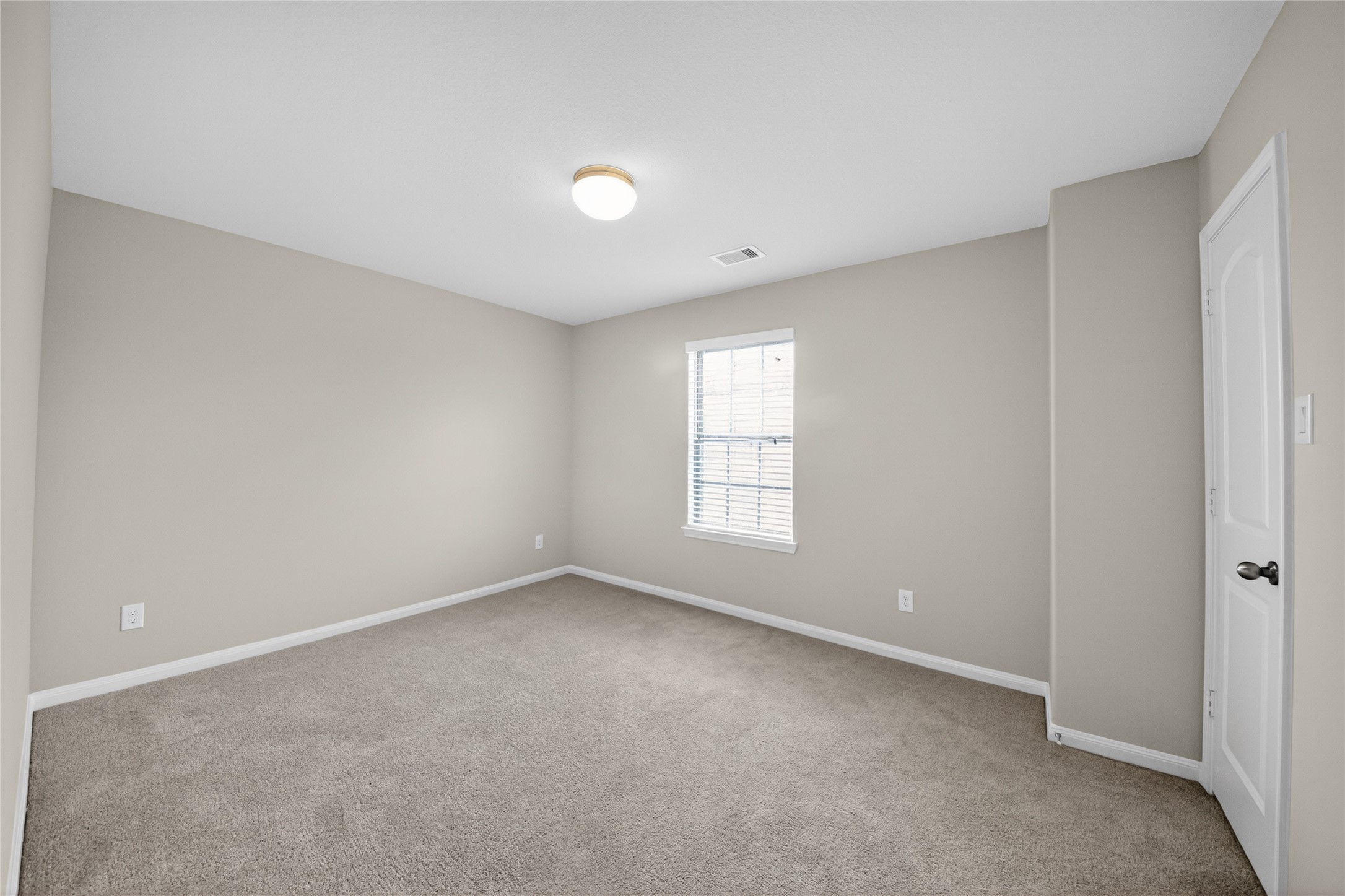 2518 Cold River Drive Property Photo 14