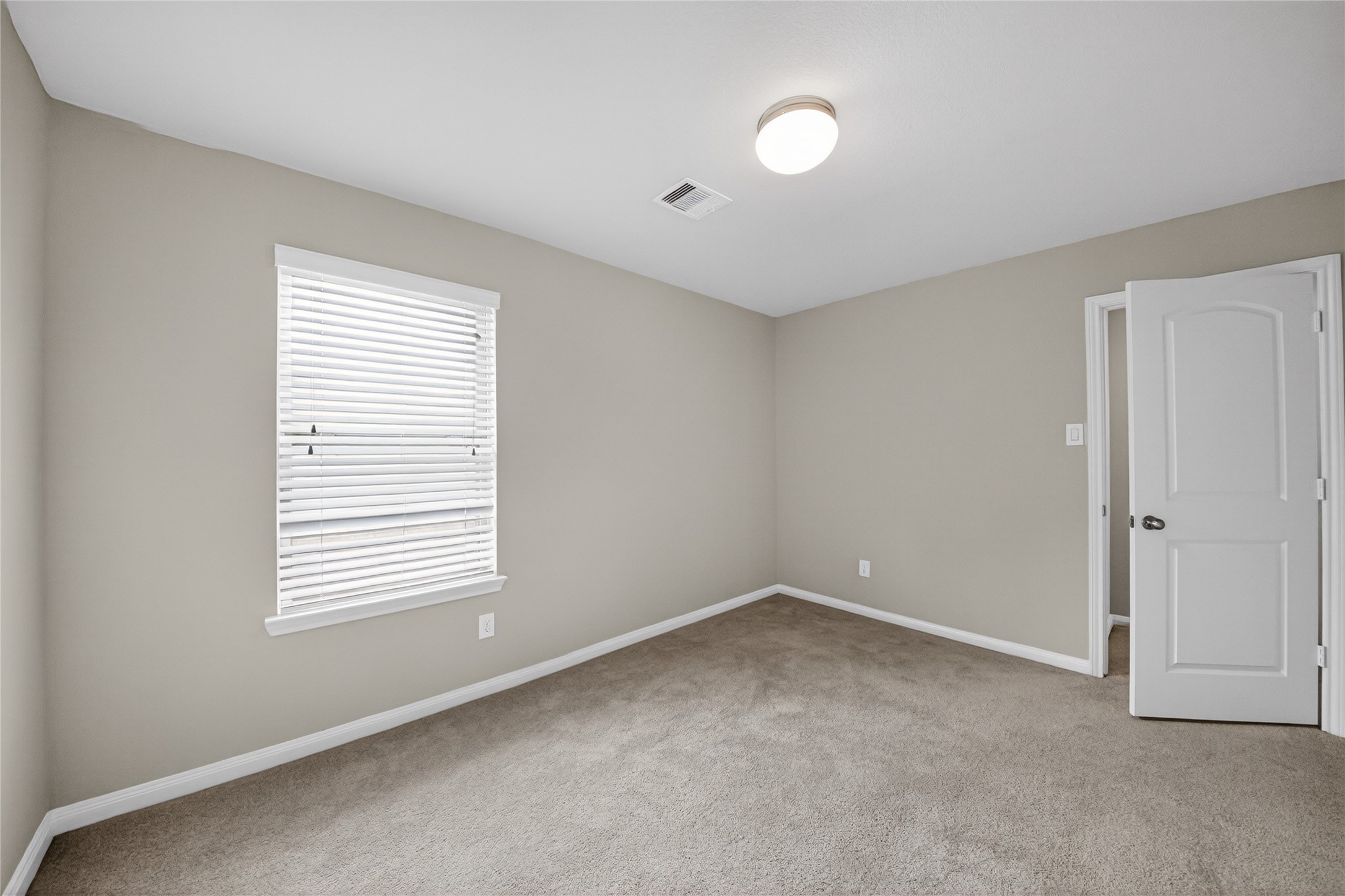 2518 Cold River Drive Property Photo 16