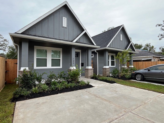726 Woolworth Street Property Photo 1
