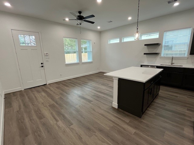 726 Woolworth Street Property Photo 4