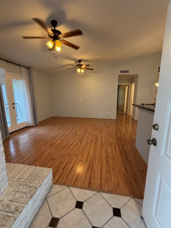 2425 Augusta Drive 36 Property Photo 4