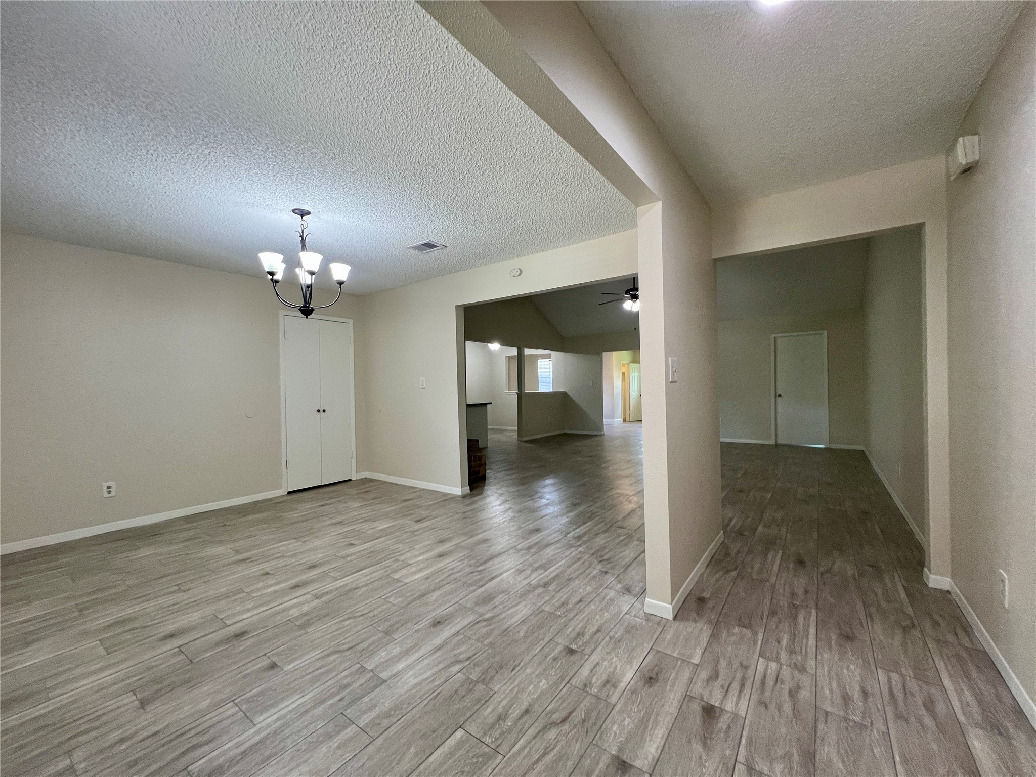 11842 S Fairhollow Lane Property Photo 4