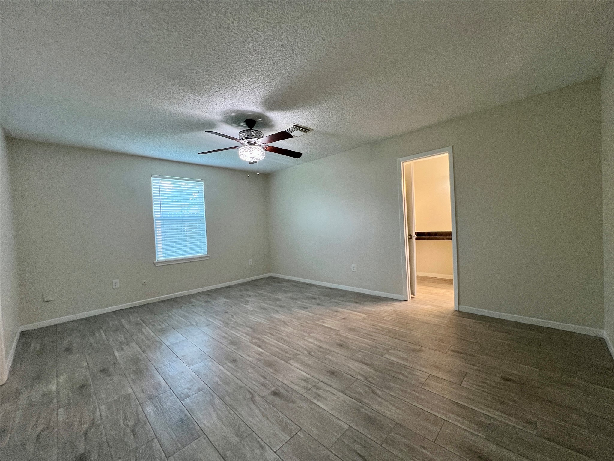 11842 S Fairhollow Lane Property Photo 13