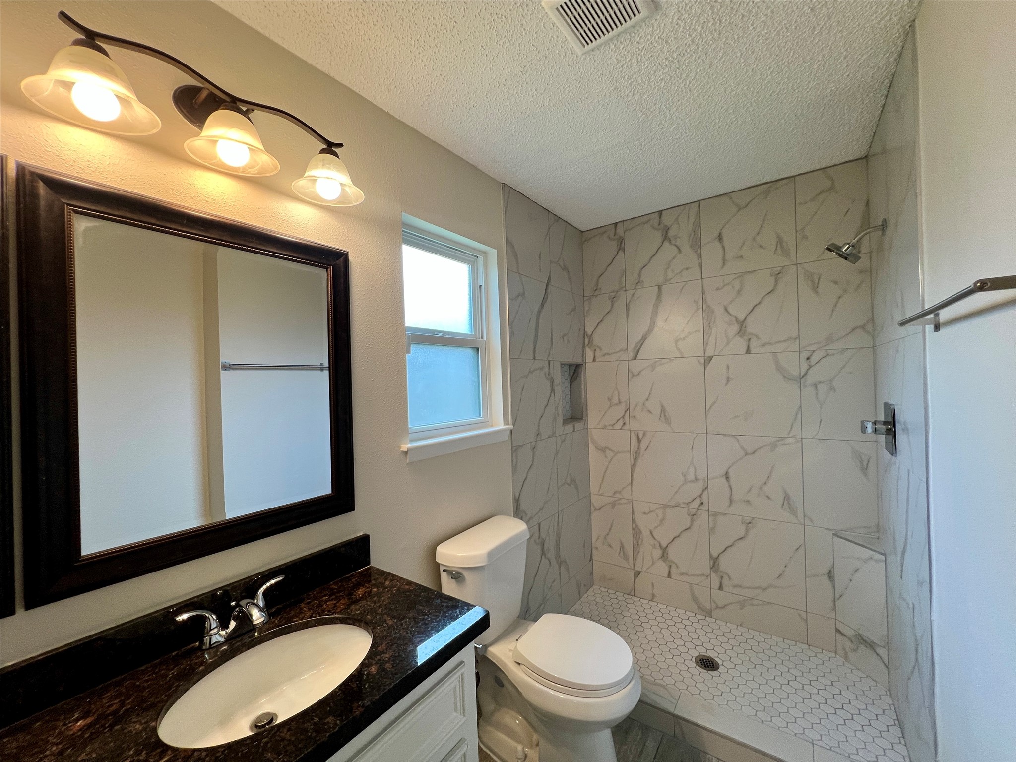 11842 S Fairhollow Lane Property Photo 14