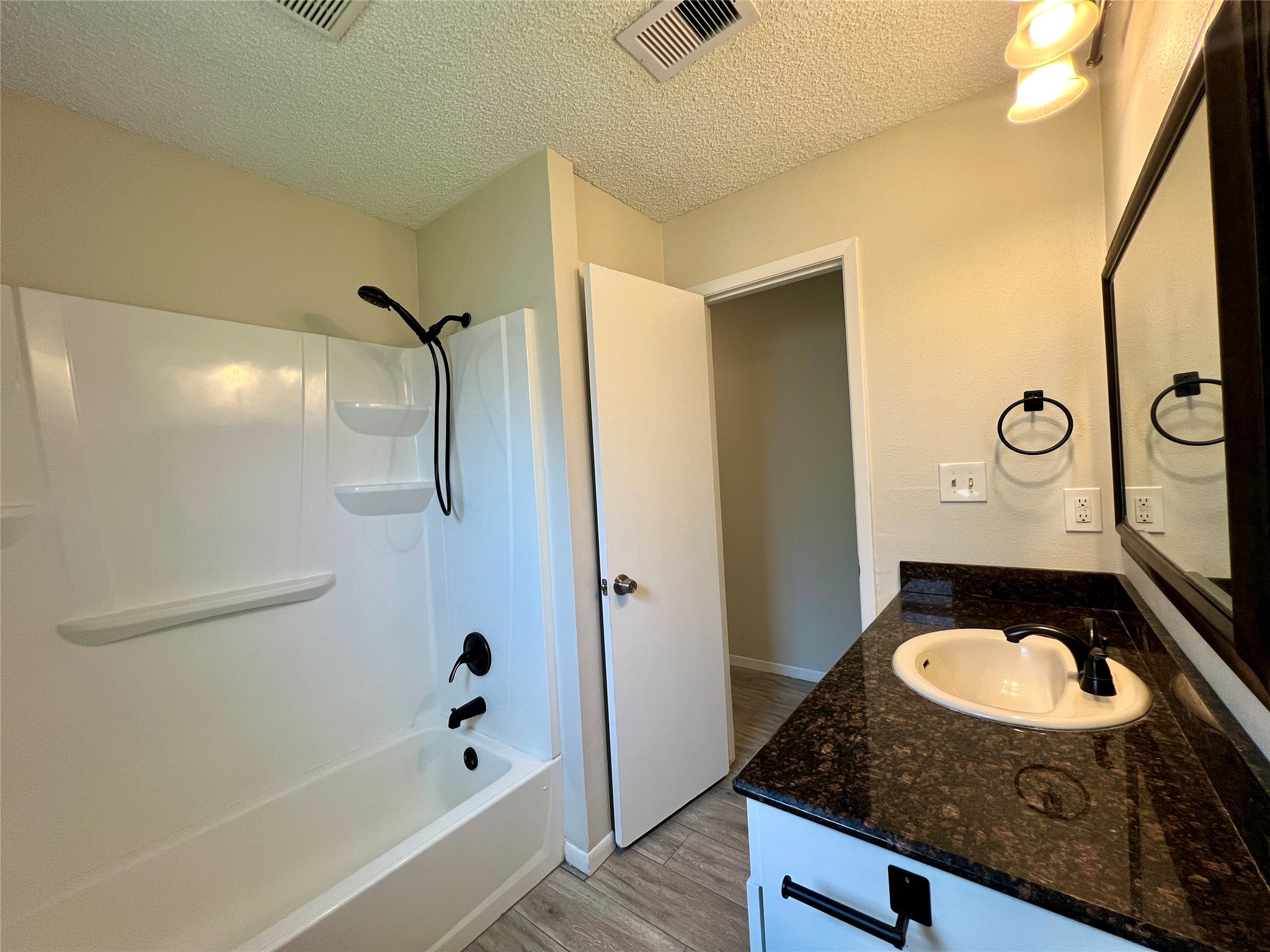11842 S Fairhollow Lane Property Photo 17