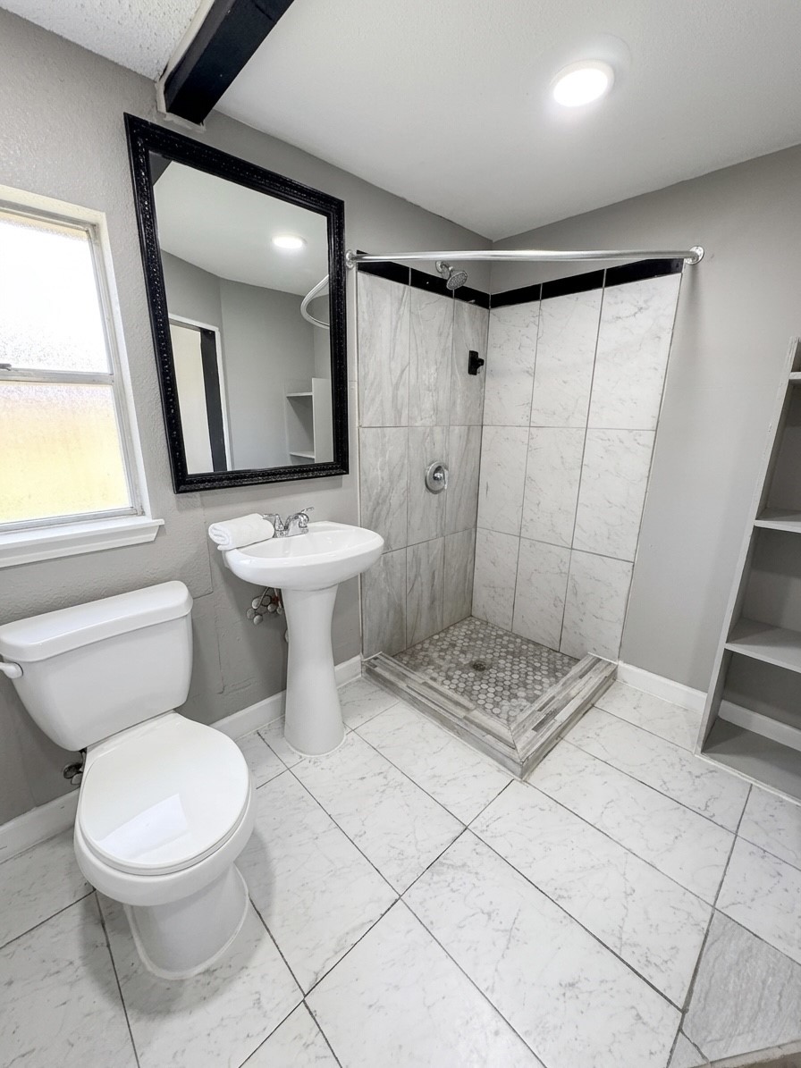 2203 S Houston Road Property Photo 12