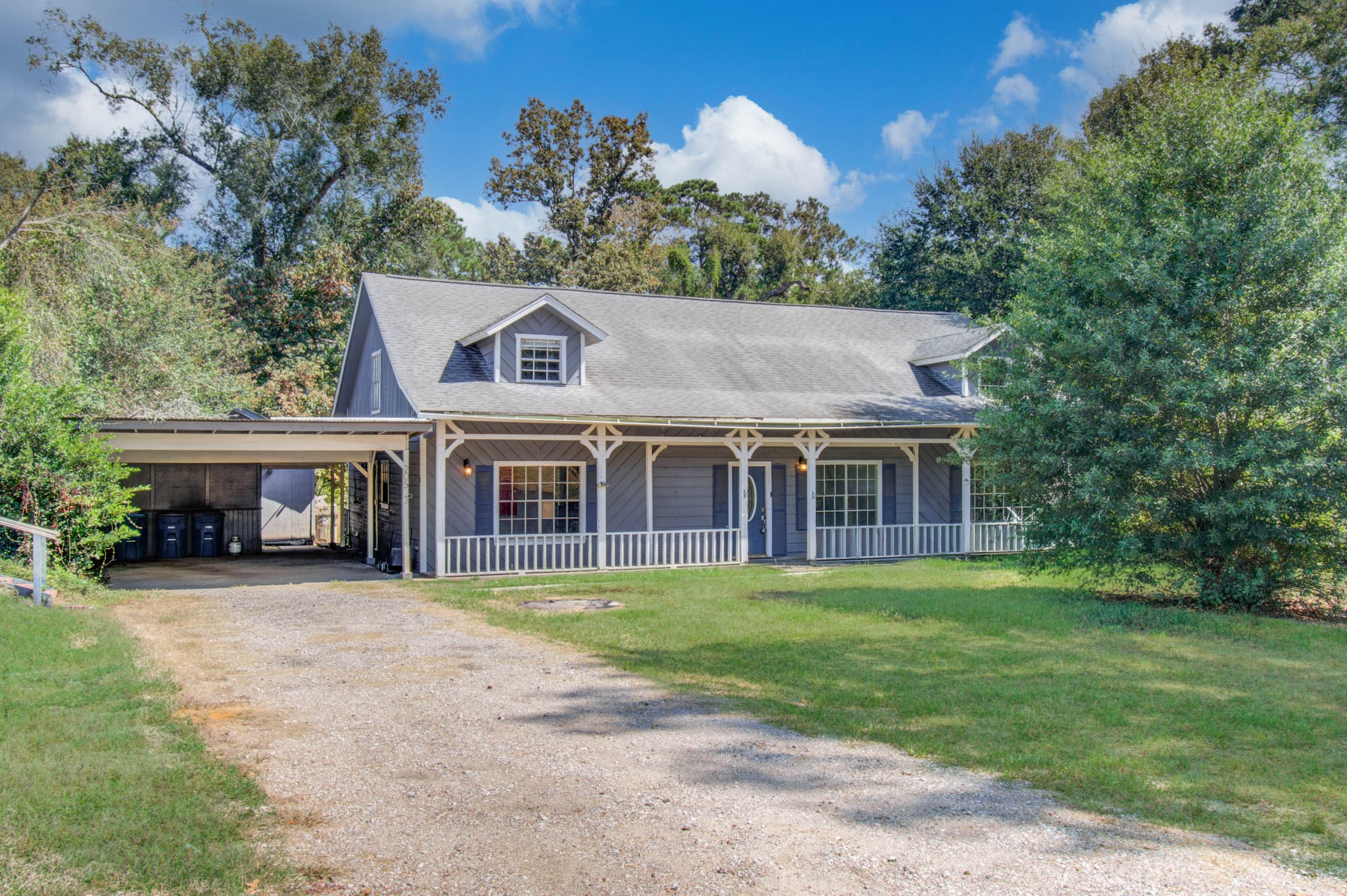 20593 Highway 105 Property Photo 2