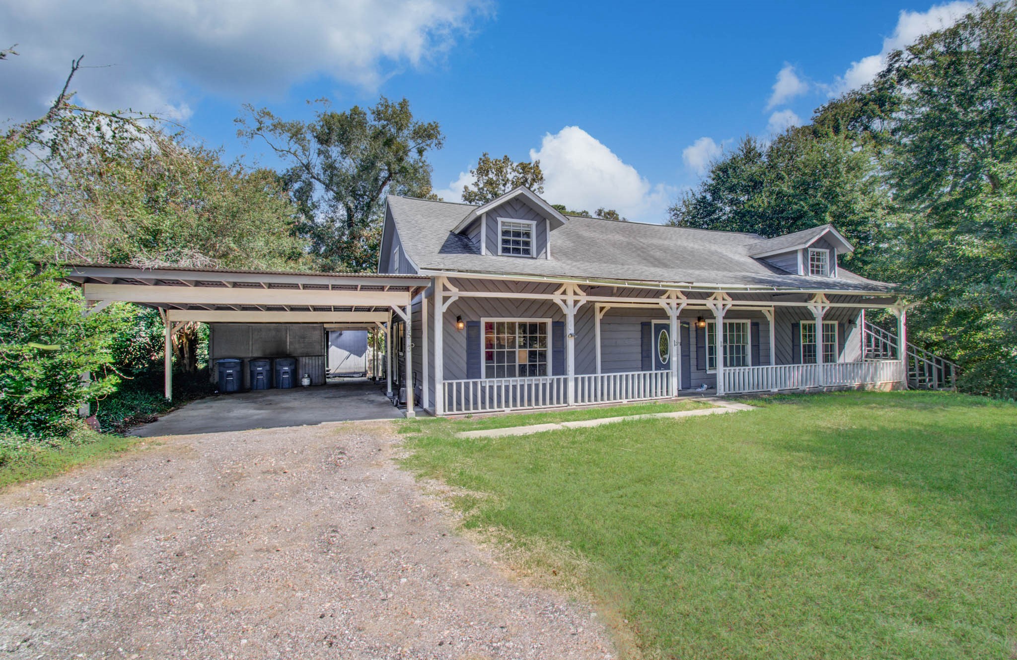 20593 Highway 105 Property Photo 3