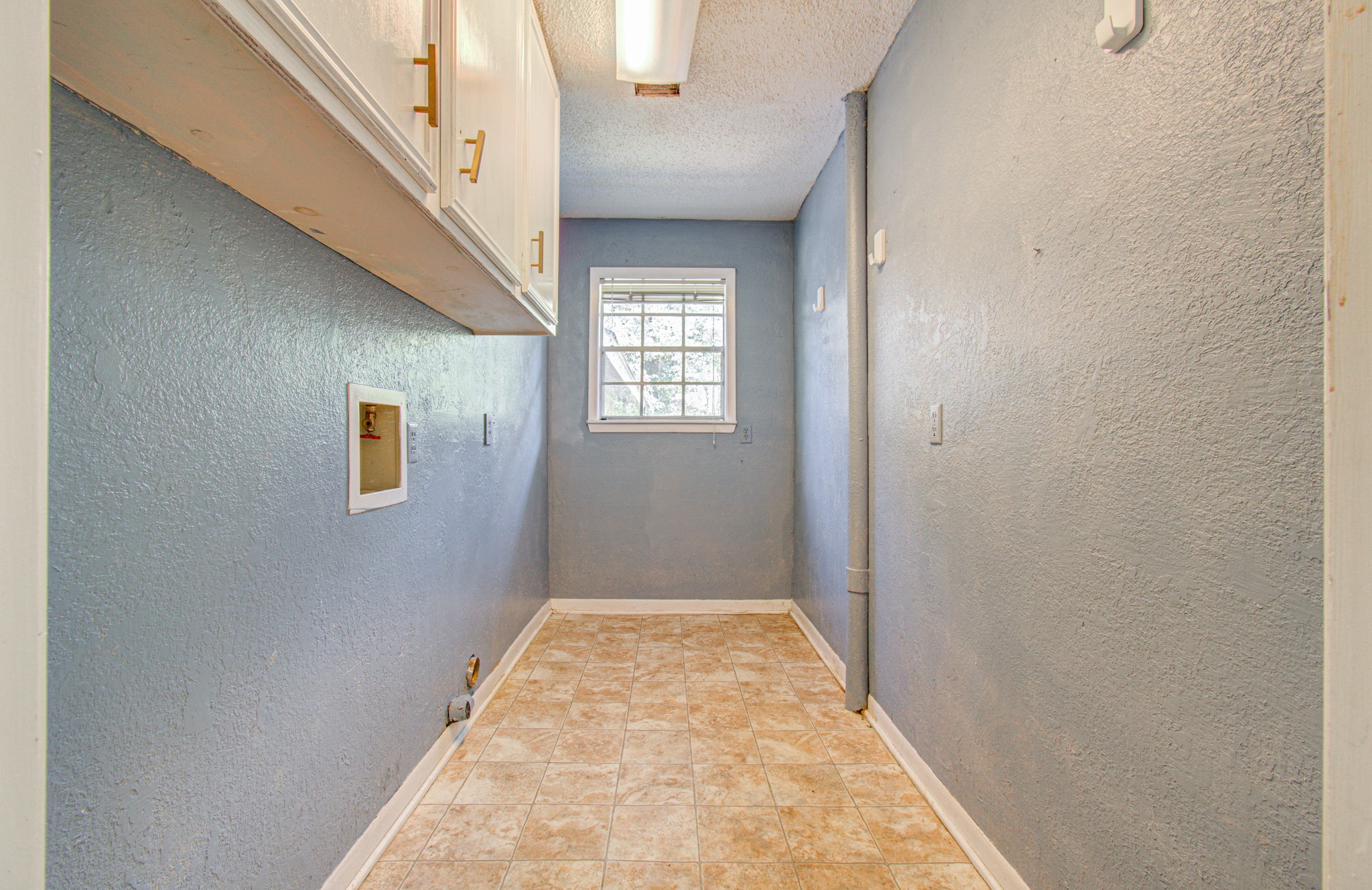 20593 Highway 105 Property Photo 18