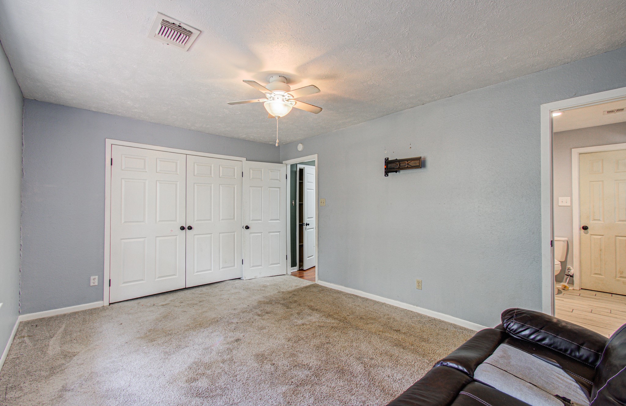 20593 Highway 105 Property Photo 25