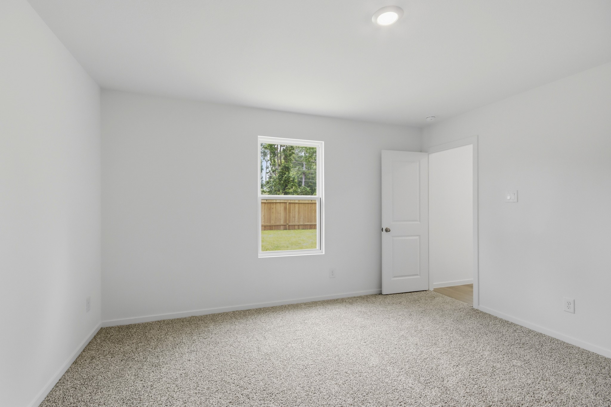 212 Golden Eagle Boulevard Property Photo 11