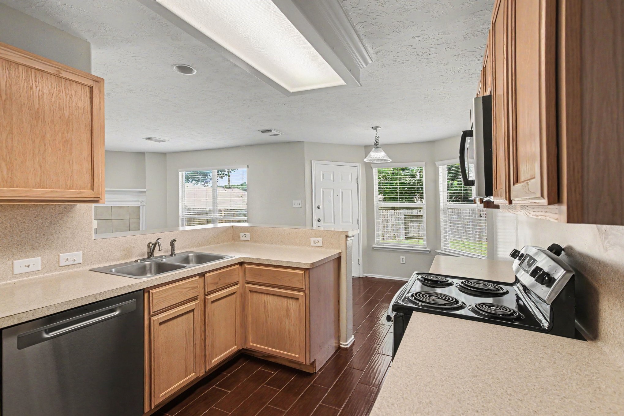 18495 Sunrise Pines Drive Property Photo 3