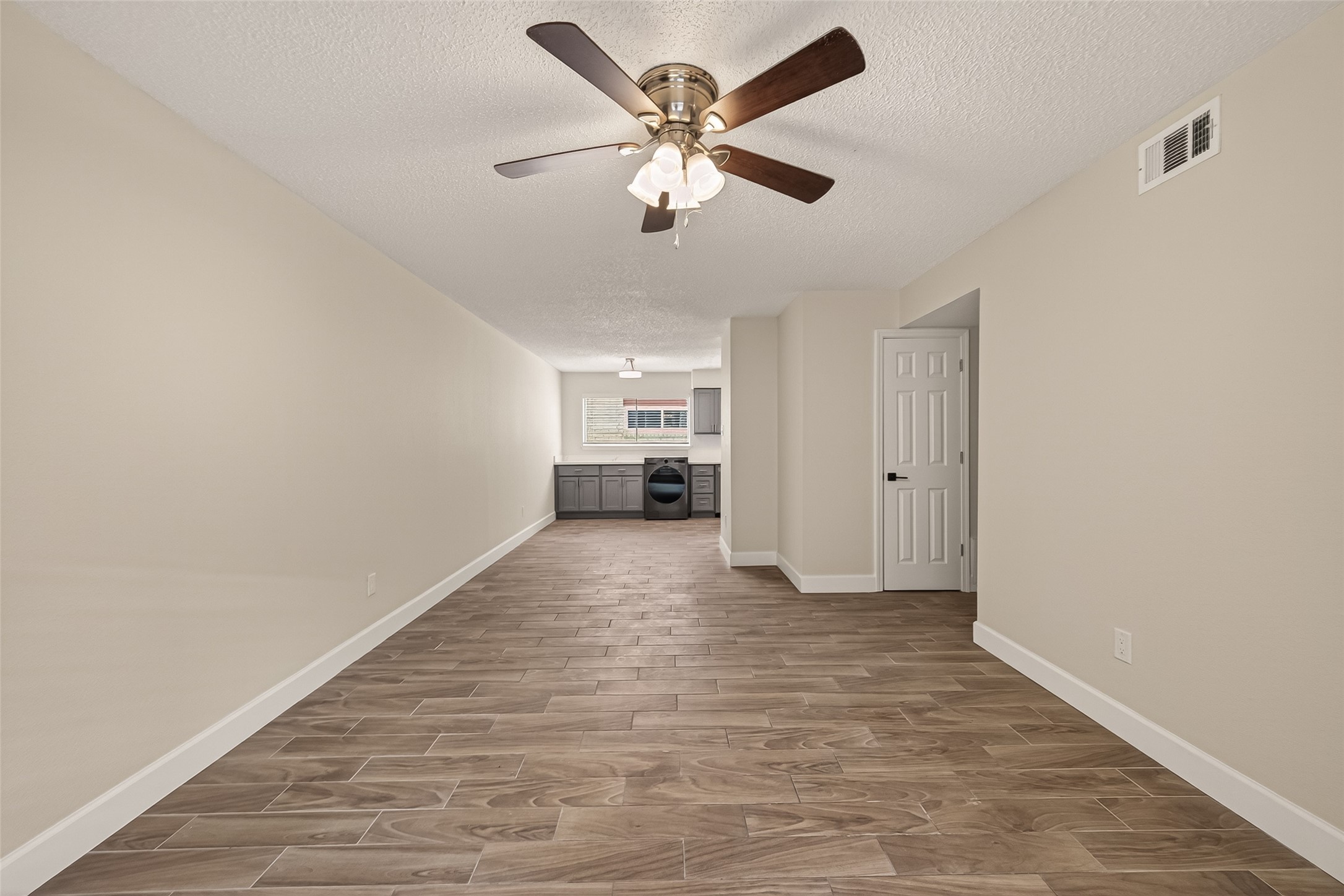 7714 Renwick Drive M68 Property Photo 9