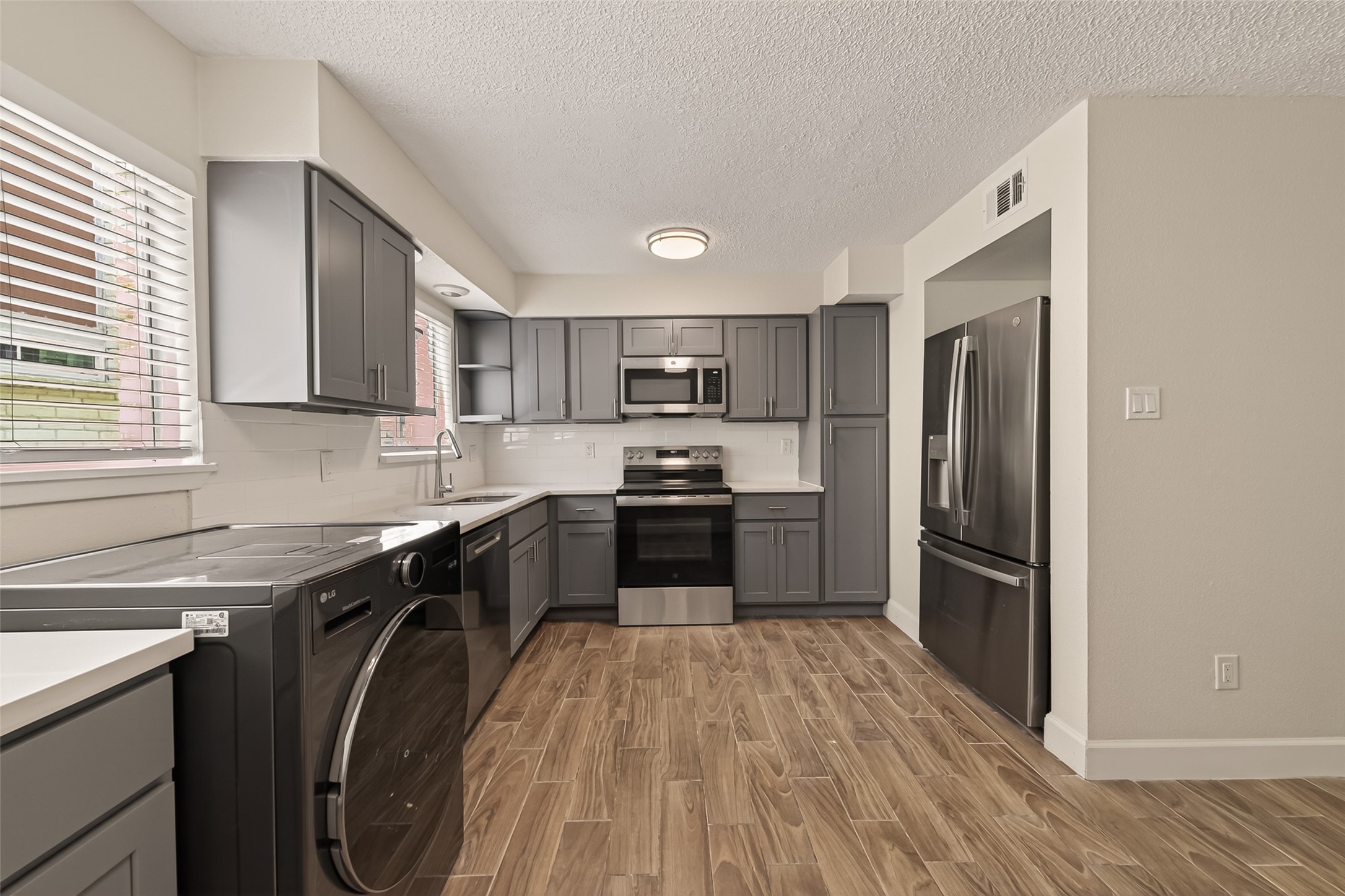 7714 Renwick Drive M68 Property Photo 13