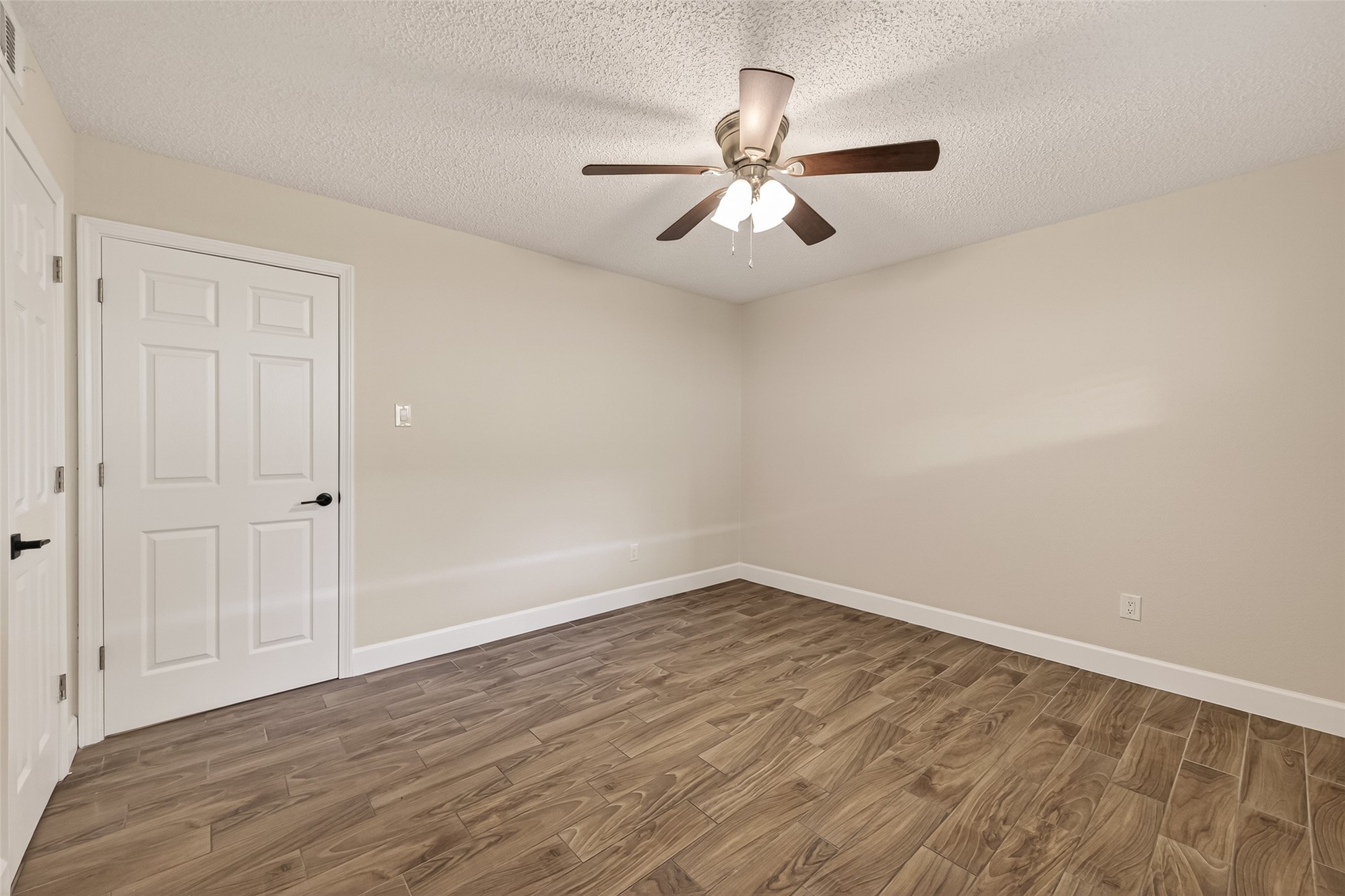 7714 Renwick Drive M68 Property Photo 23