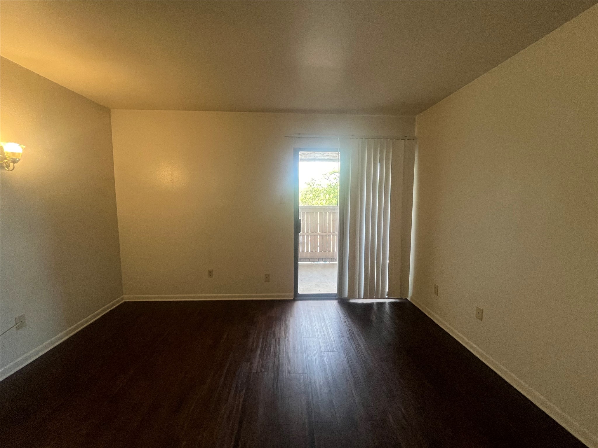 8529 Hearth Drive 34 Property Photo 14